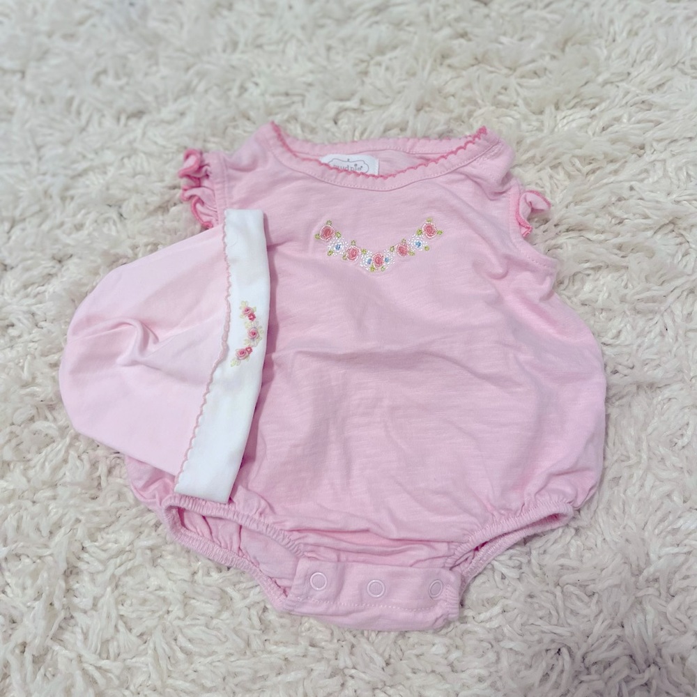 Mud Pie onsie and hat